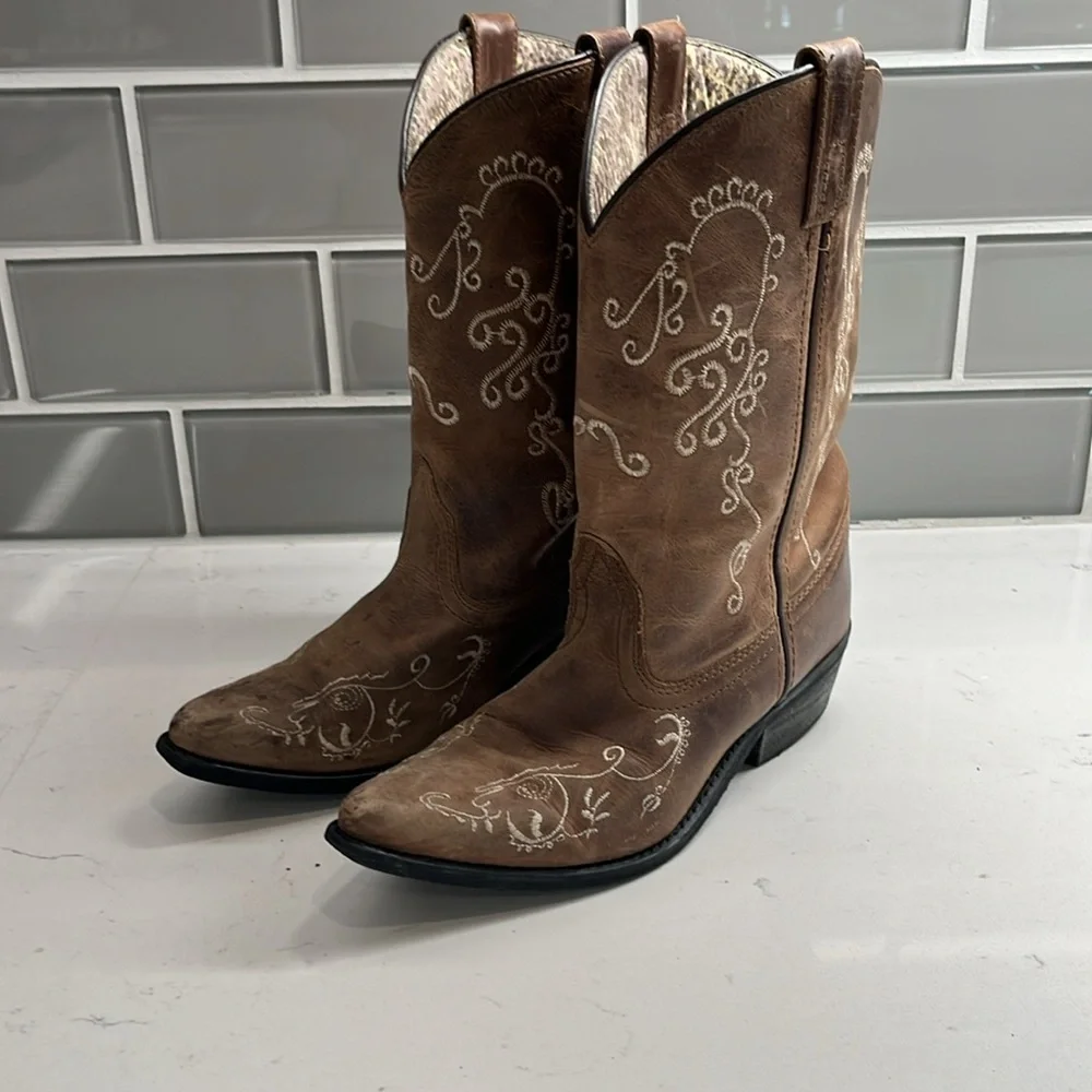Smoky Mountain Girls Jolene Snip Toe Boots‎ Size 4.5 R